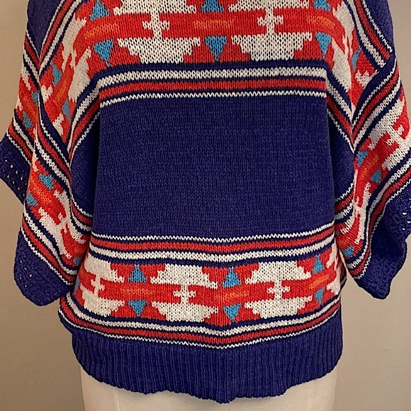 American Eagle Outfitters Aztec Dolman Sleeves Scoop Neck Knit Sweater Size L - Picture 3 of 9